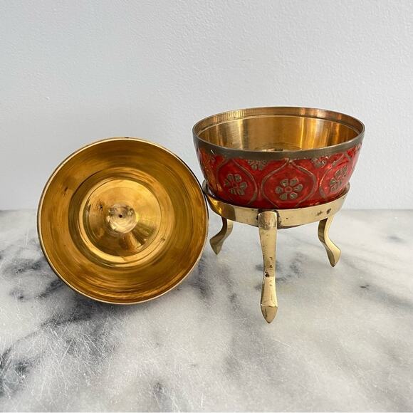 Vintage | MCM Heavy Brass Red Cloisonné Enamel Egg Trinket Case Stand Faberge - Picture 3 of 12